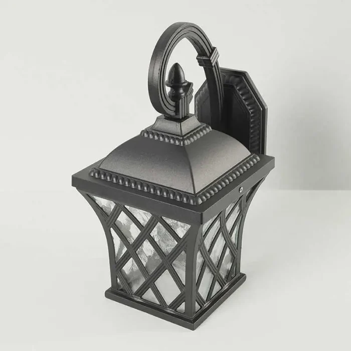 Black Traditional Outdoor Wall Light