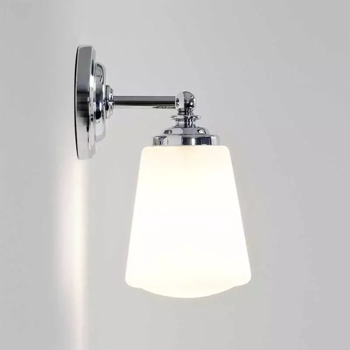 IP44 White Chrome Bathroom Wall Light